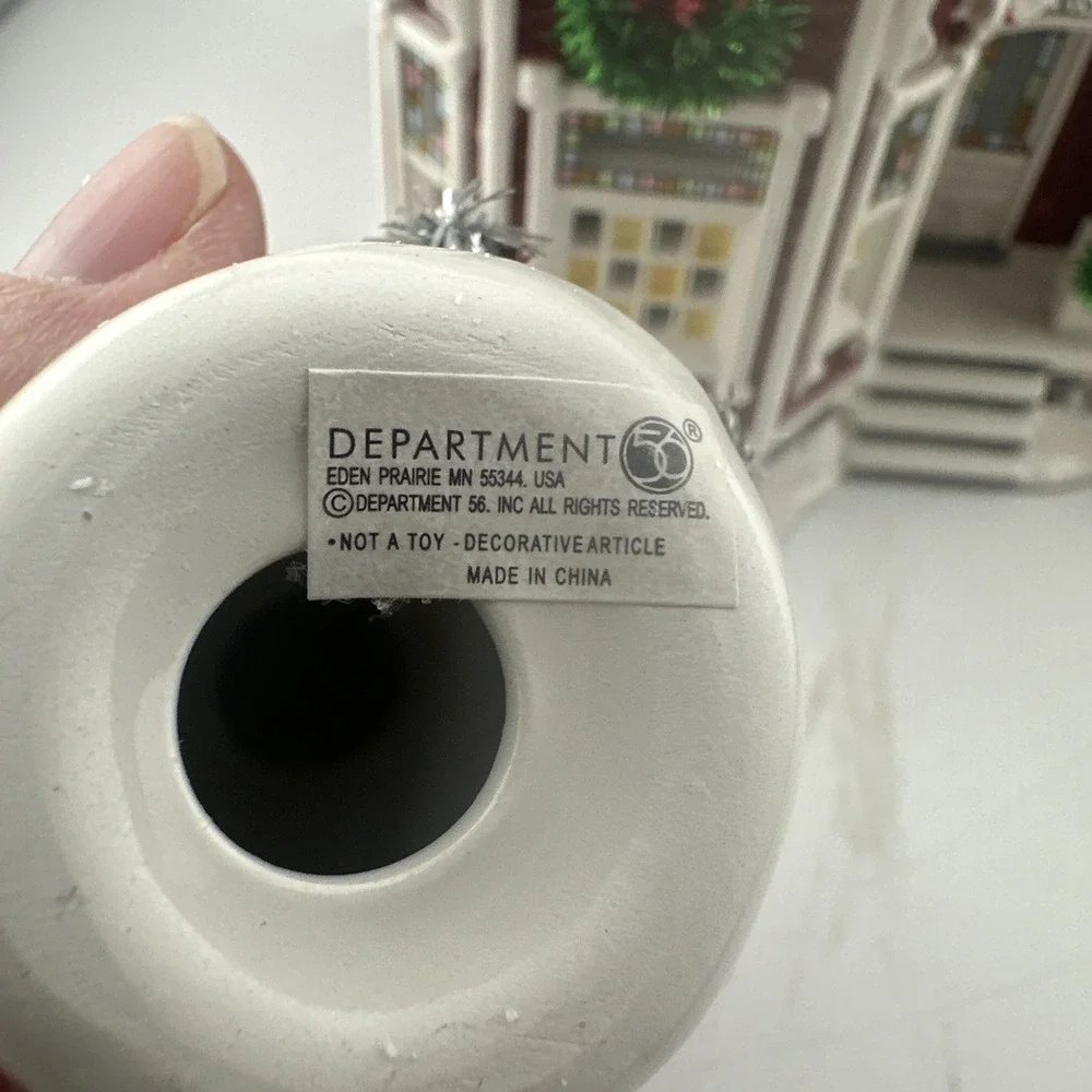 Dept 56 Snow Village 